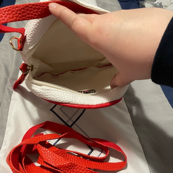 4 for 30$ - Picture 2 of 3